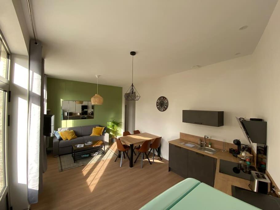 Appartement Centre-Ville * Rdc * Clim * Wifi * Haut De Gamme * Angoulême Exteriör bild